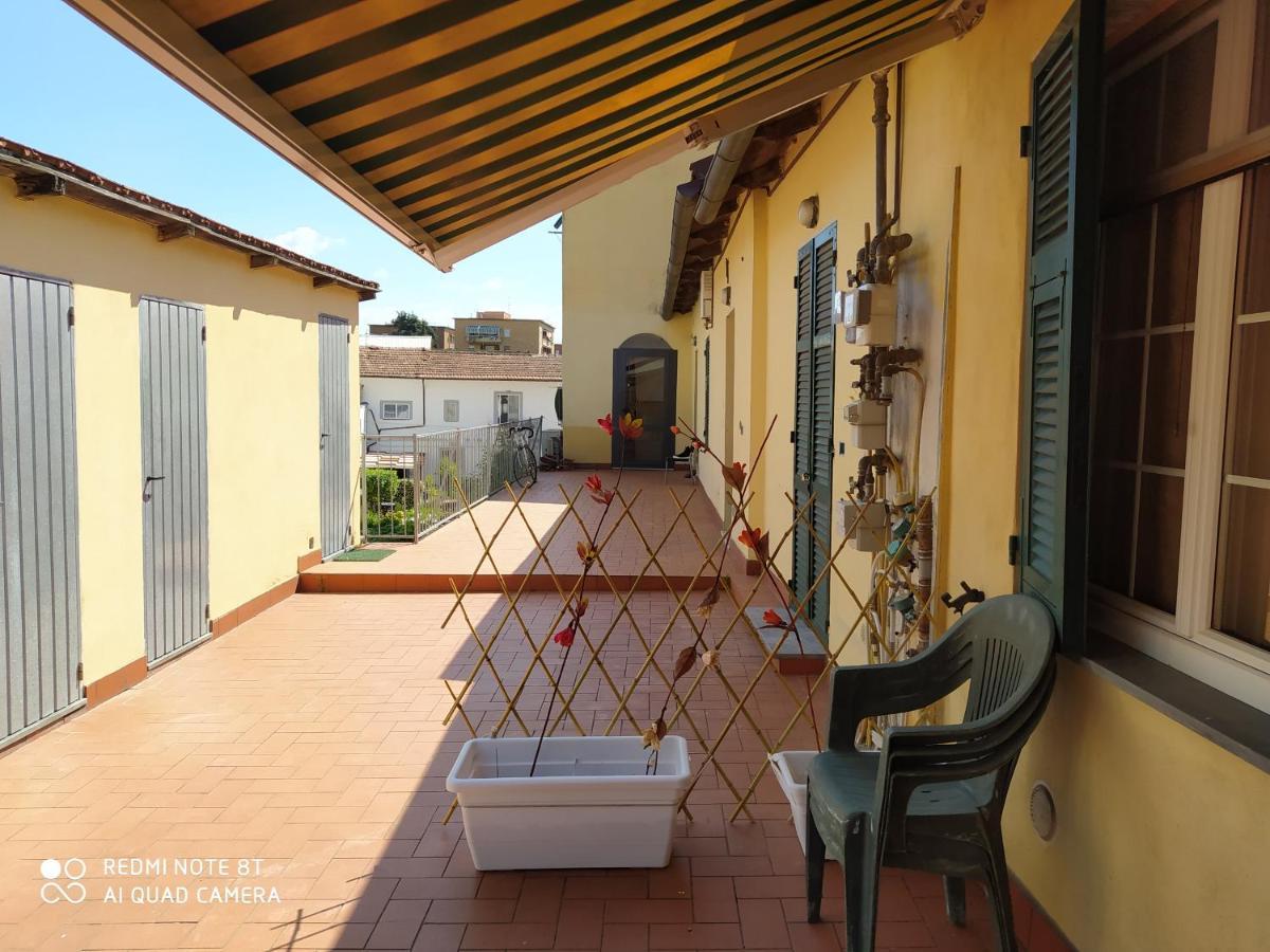 Casa Vacanza Oasi Tranquilla La Spezia Exterior foto